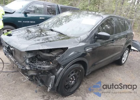 2017 Ford Escape S z USA, uszkodzony, nr VIN 1FMCU0F79HUB19834